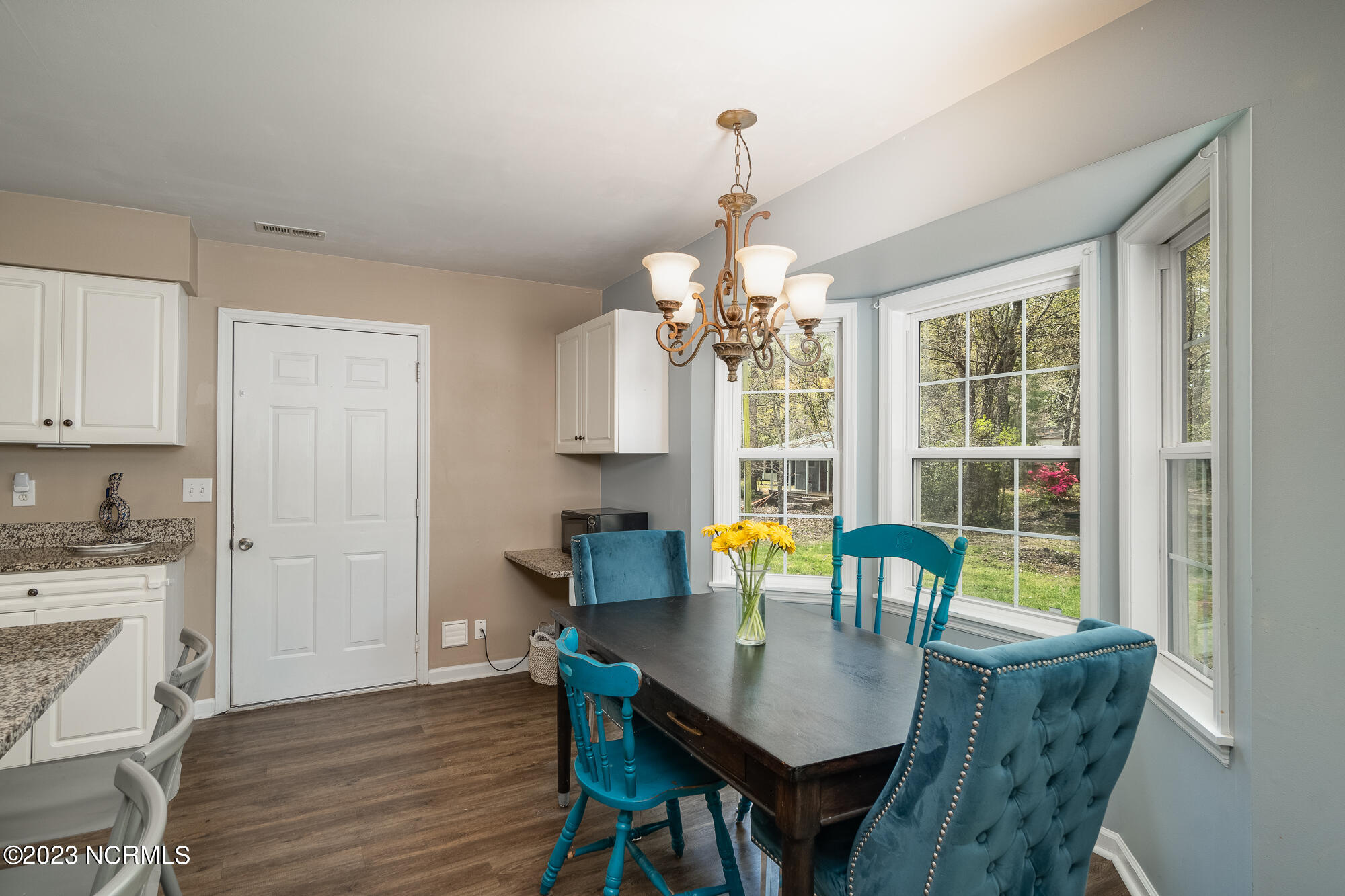 406 Hardy Road Newport, NC 28570 - Photo 9 of 39 406-hardy-rd-17