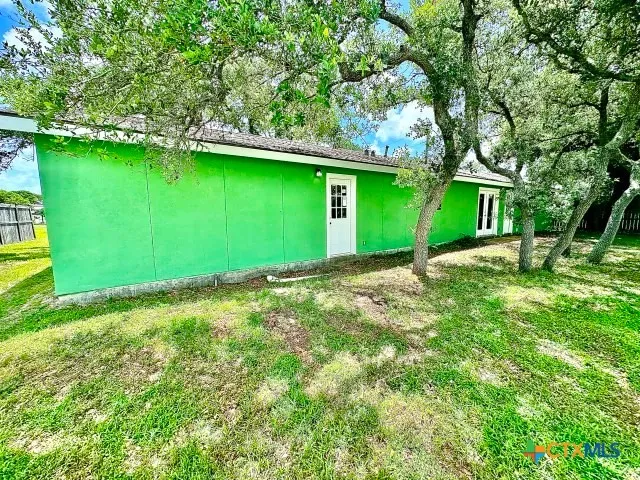 $379,900 | 505 North 16th St Port, Port O'Connor, TX 77982