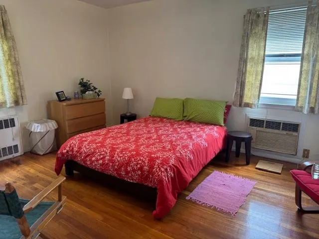 $789,999 | 80-27 257th Street | Floral Park