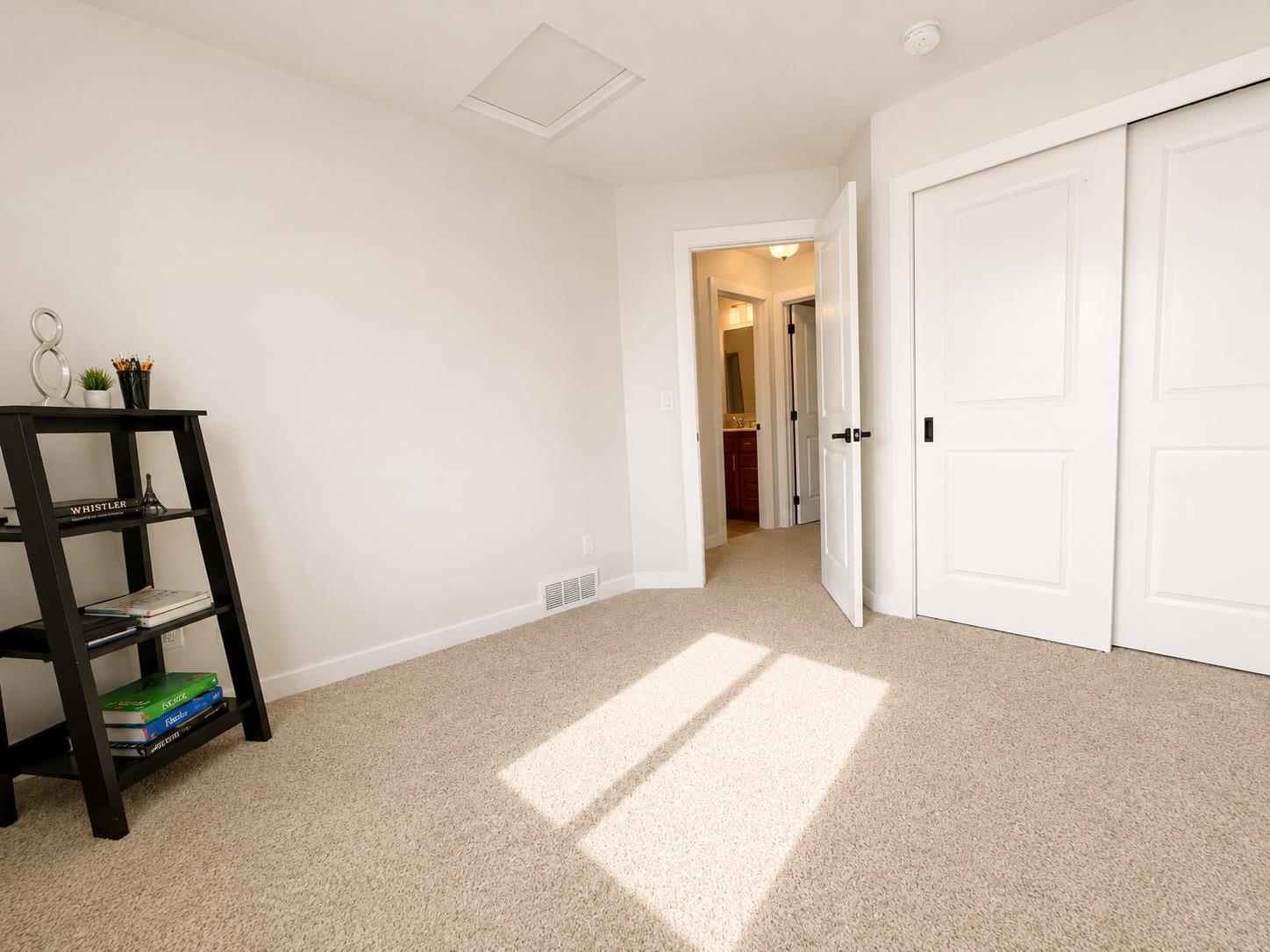 8810 North Cannon Street Spokane, WA 99208 - Photo 31 of 48