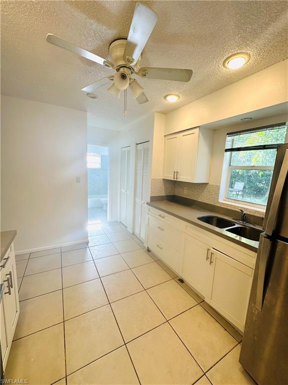 1215 South Alhambra Circle, Unit B Naples, FL 34103 - Photo 7 of 14