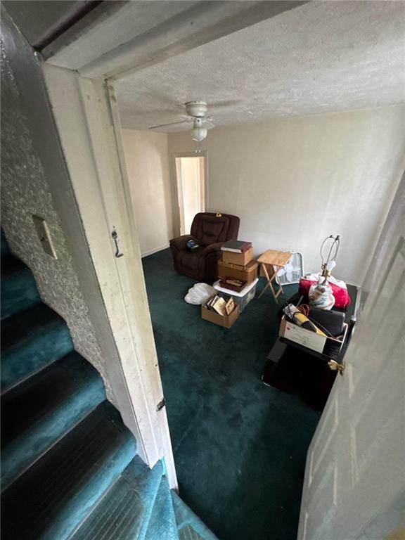 752 Middle Avenue Wilmerding, PA 15148 - Photo 16 of 30