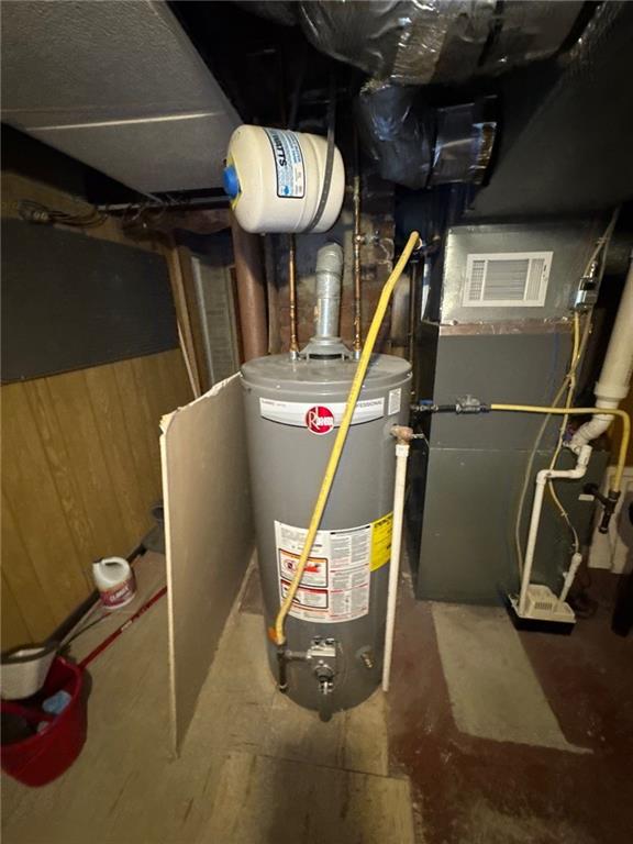 752 Middle Avenue Wilmerding, PA 15148 - Photo 22 of 30