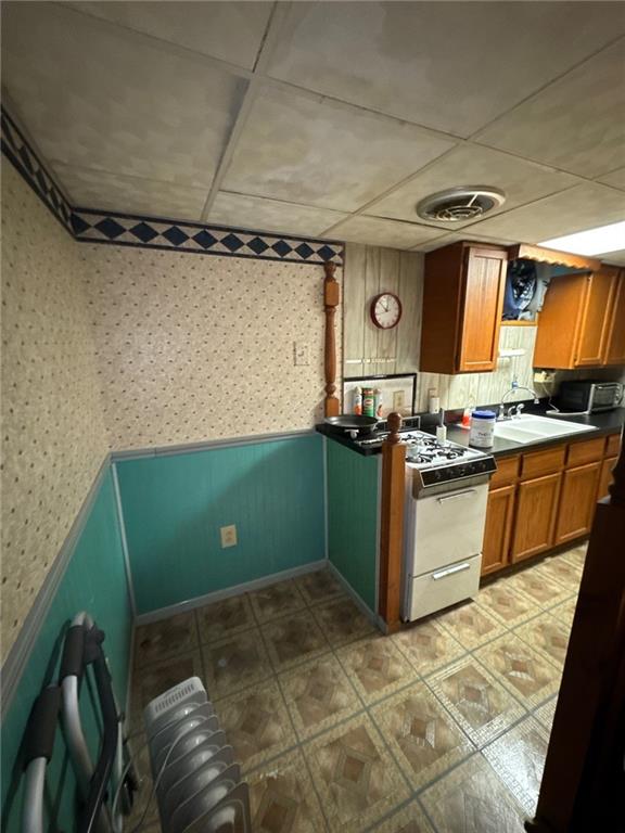 752 Middle Avenue Wilmerding, PA 15148 - Photo 25 of 30