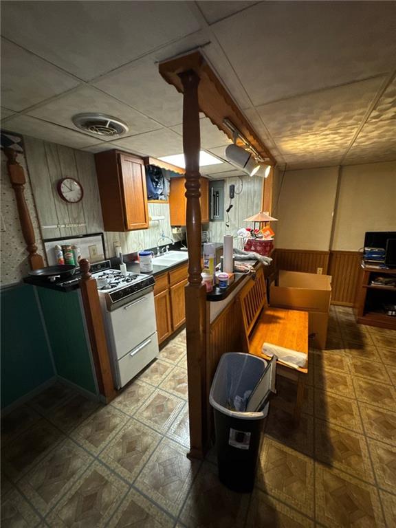 752 Middle Avenue Wilmerding, PA 15148 - Photo 26 of 30