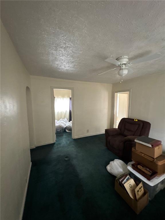 752 Middle Avenue Wilmerding, PA 15148 - Photo 3 of 30