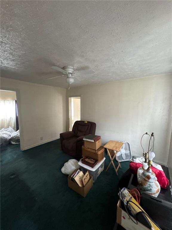 752 Middle Avenue Wilmerding, PA 15148 - Photo 4 of 30