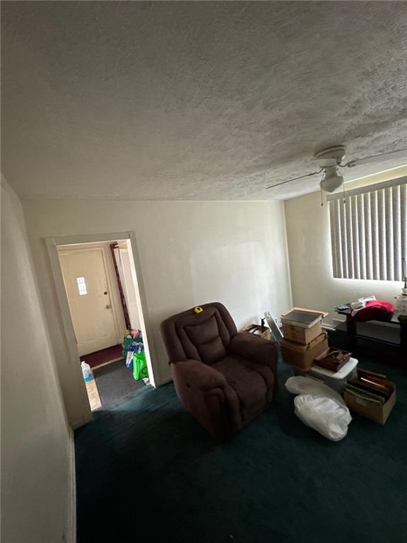 752 Middle Avenue Wilmerding, PA 15148 - Photo 6 of 30