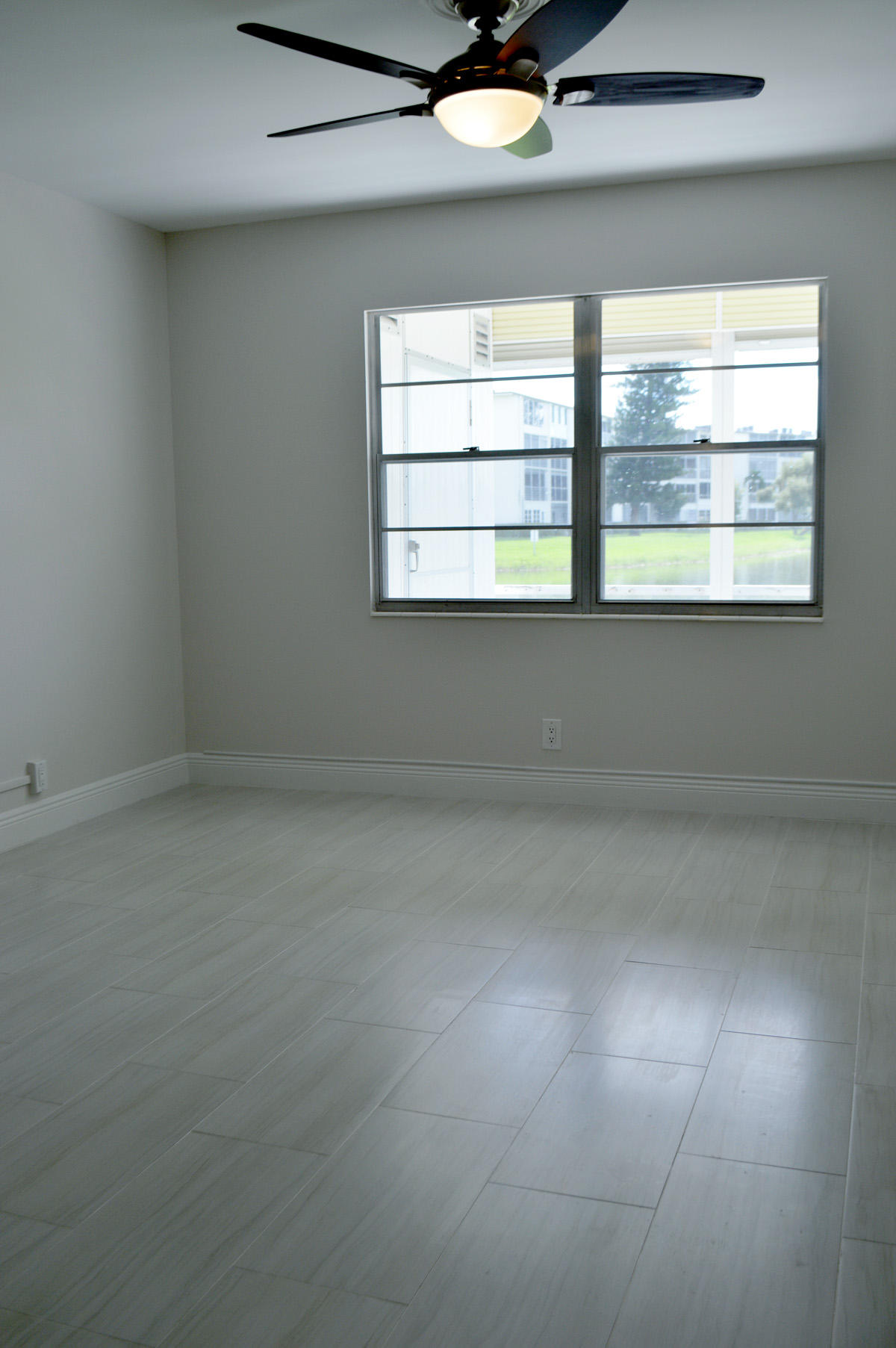 1032 Guildford East, Unit 1032 Boca Raton, FL 33434 - Photo 26 of 29 2ndBedroom