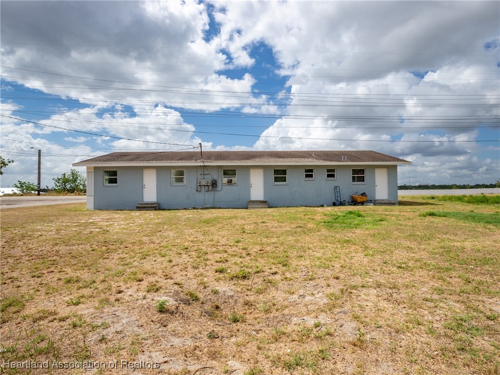 302 West Garrett Road Avon Park, FL 33825 - Photo 4 of 30