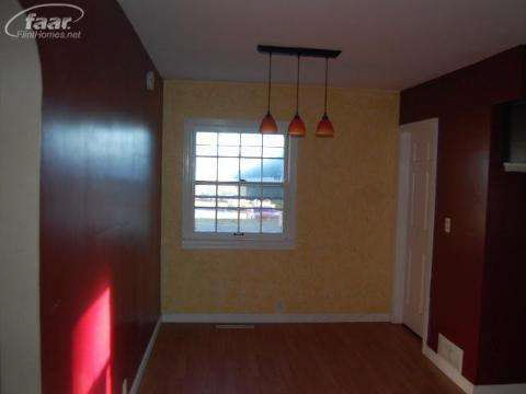 1458 North Oak Road Davison, MI 48423 - Photo 14 of 27 20174232-13.JPG