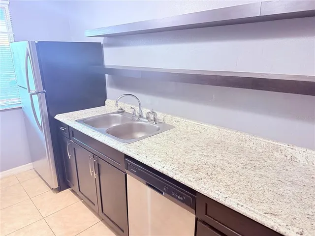 $1,250 | 6519 West Newberry Road, Unit 211, Gainesville, FL 32605