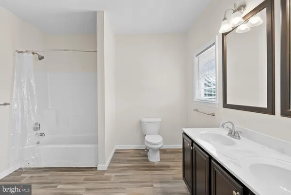 $3,000 | 100 Holiday Court, Front Royal, VA 22630