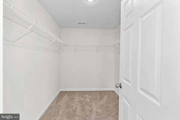 $3,000 | 100 Holiday Court, Front Royal, VA 22630