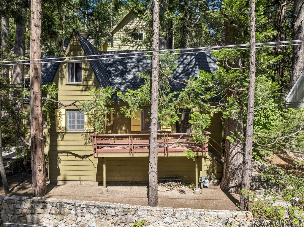 404 Hillside Road Lake Arrowhead, CA 92352 - Photo 22 of 30