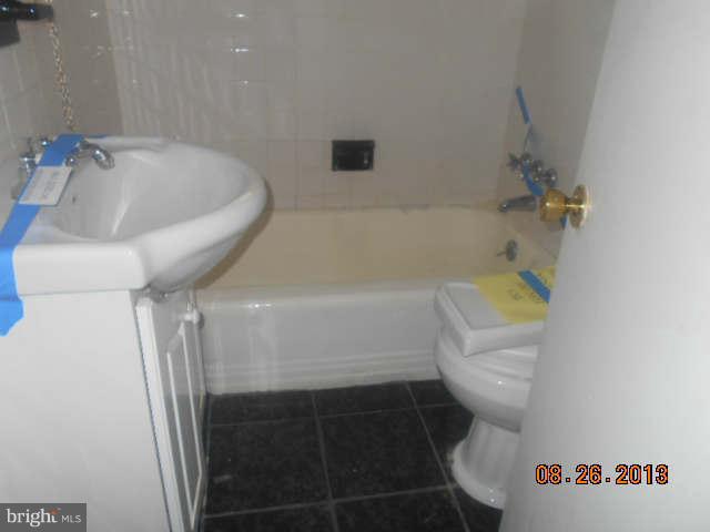 9200 Samoset Road Randallstown, MD 21133 - Photo 4 of 13 Bath