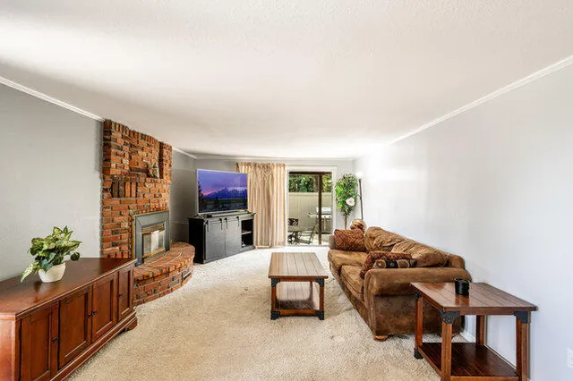 $485,000 | 606 Kearney Avenue, Buffalo, WY 82834