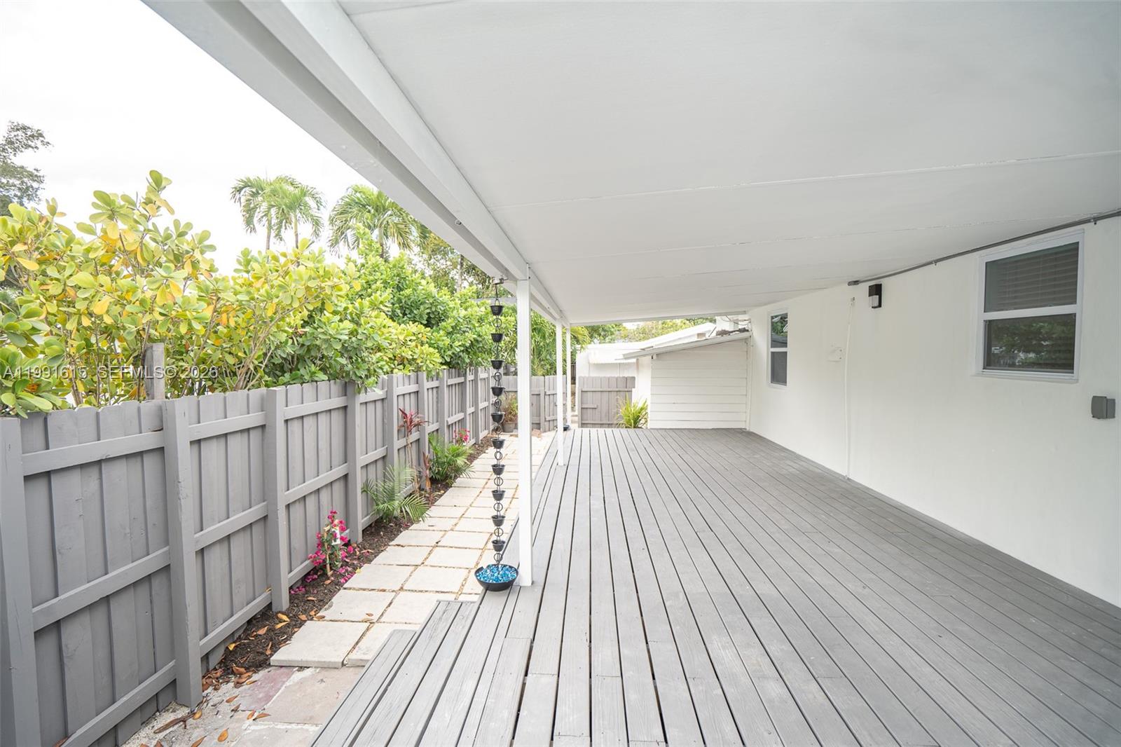 2230 Southwest 60th Court Miami, FL 33155 - Photo 17 of 35