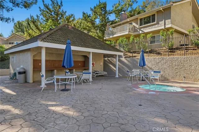 $799,000 | 113 Conifer Circle, Oak Park, CA 91377