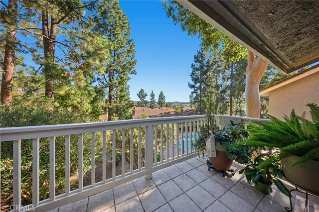 $799,000 | 113 Conifer Circle, Oak Park, CA 91377