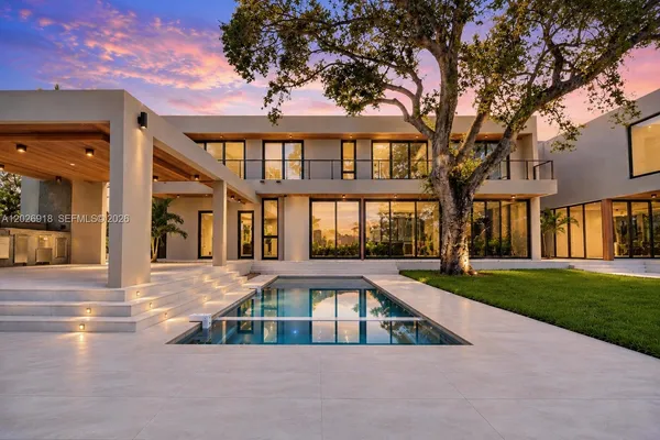 $10,700,000 | 11920 Southwest 69th Court, Pinecrest, FL 33156