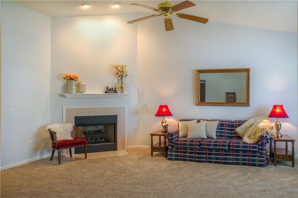 14908 Oak Road Carmel, IN 46033 - Photo 7 of 23
