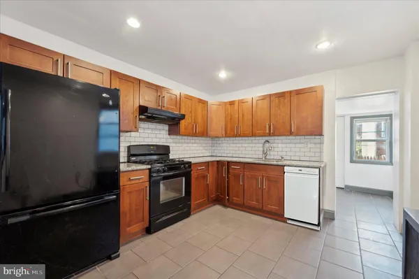 $2,500 | 1250 North 29th Street, Philadelphia, PA 19121