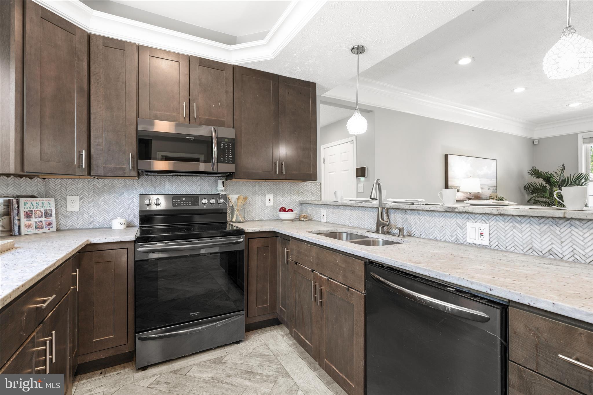 9110 Riverhill Road Laurel, MD 20723 - Photo 14 of 50