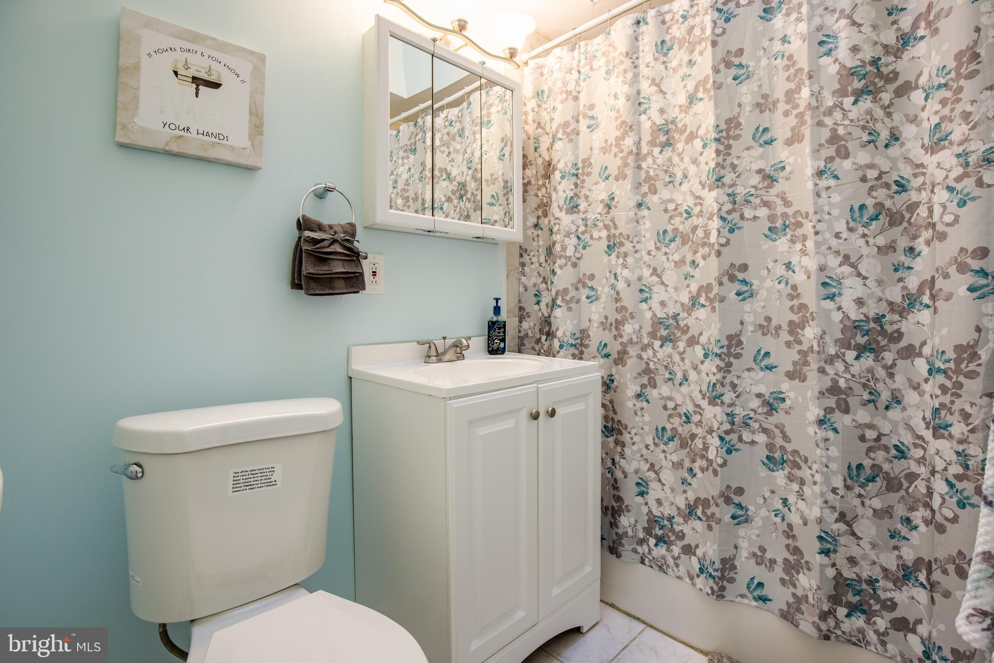 7436 Gilbert Street Philadelphia, PA 19138 - Photo 8 of 23 Gallery Image 8