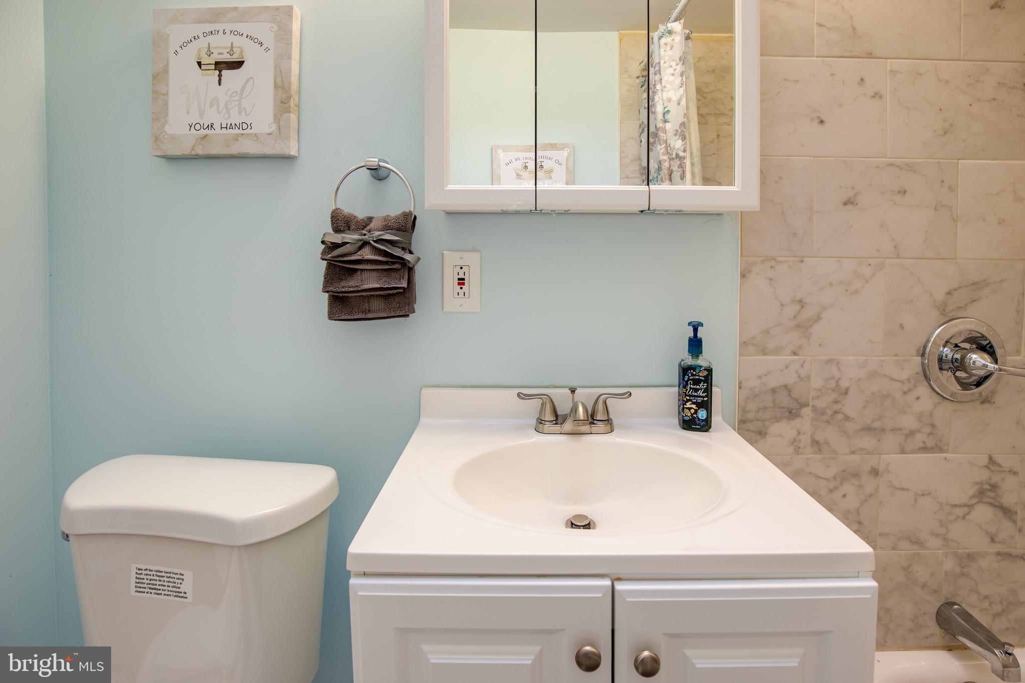 7436 Gilbert Street Philadelphia, PA 19138 - Photo 9 of 23 Gallery Image 9