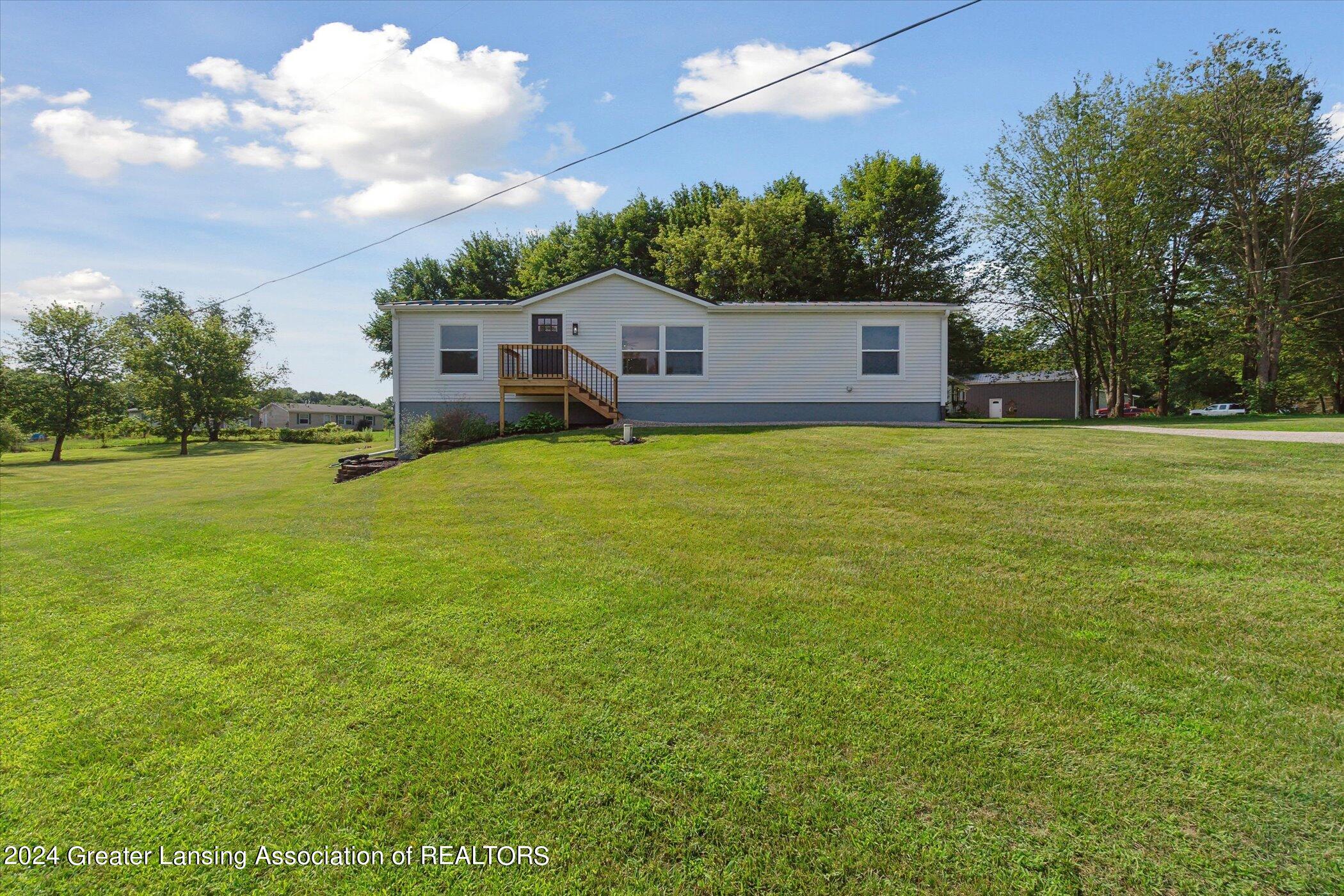 7027 McDonald Road Olivet, MI 49076 - Photo 36 of 46 01-7027-McDonald-Rd-Olivet-MI-49076-Wind