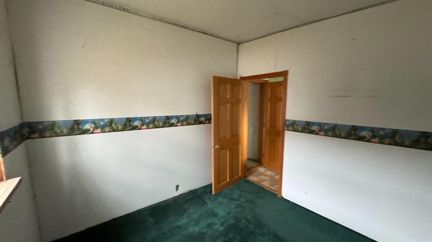 306 North Main Street Carthage, IN 46115 - Photo 19 of 28