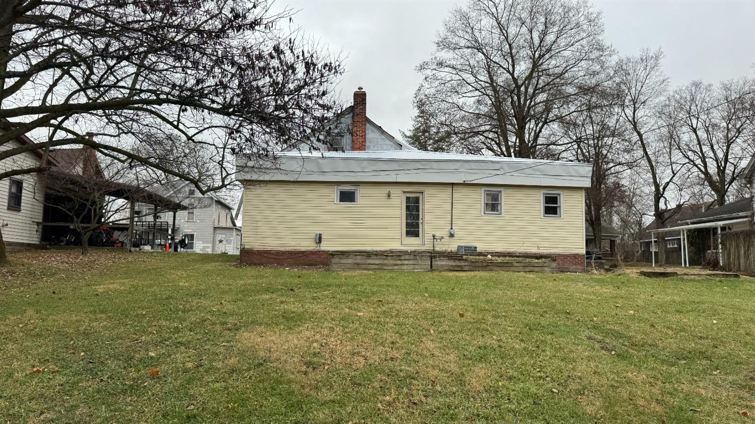 306 North Main Street Carthage, IN 46115 - Photo 2 of 28