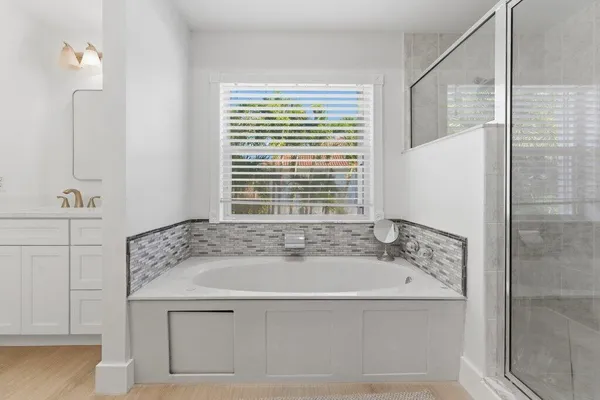 $1,269,000 | 220 Blackbird Lane, Jupiter, FL 33458