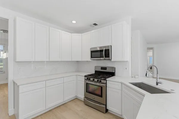 $1,269,000 | 220 Blackbird Lane, Jupiter, FL 33458