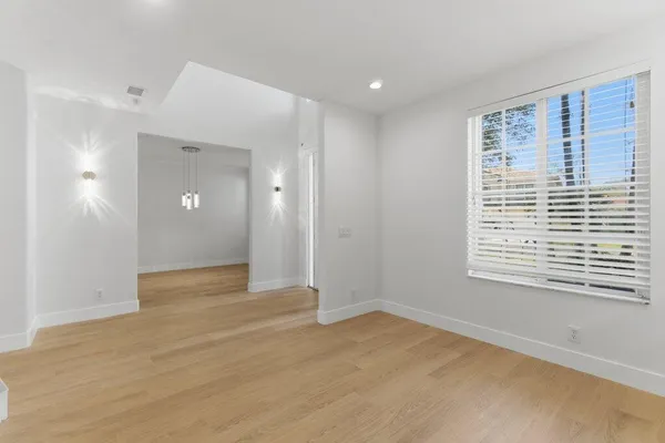 $1,269,000 | 220 Blackbird Lane, Jupiter, FL 33458