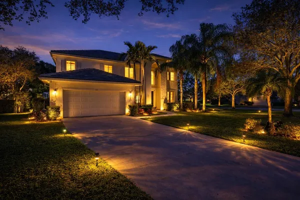 $1,269,000 | 220 Blackbird Lane, Jupiter, FL 33458