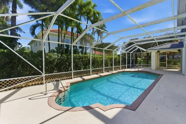 $1,269,000 | 220 Blackbird Lane, Jupiter, FL 33458