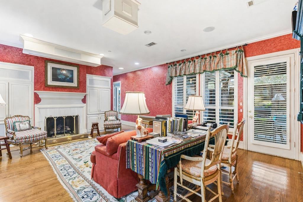 7 Ashmere Court Dallas, TX 75225 - Photo 7 of 19