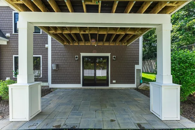 $969,000 | 134 Court Street, Unit 6, Plymouth, MA 02360