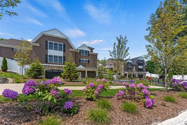 $969,000 | 134 Court Street, Unit 6, Plymouth, MA 02360