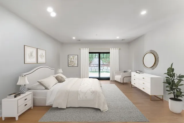 $969,000 | 134 Court Street, Unit 6, Plymouth, MA 02360