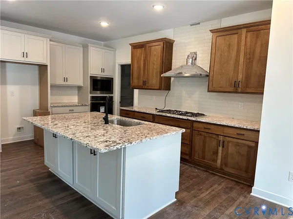 $779,950 | 5195 Brandon Pines Way, Providence Forge, VA 23140