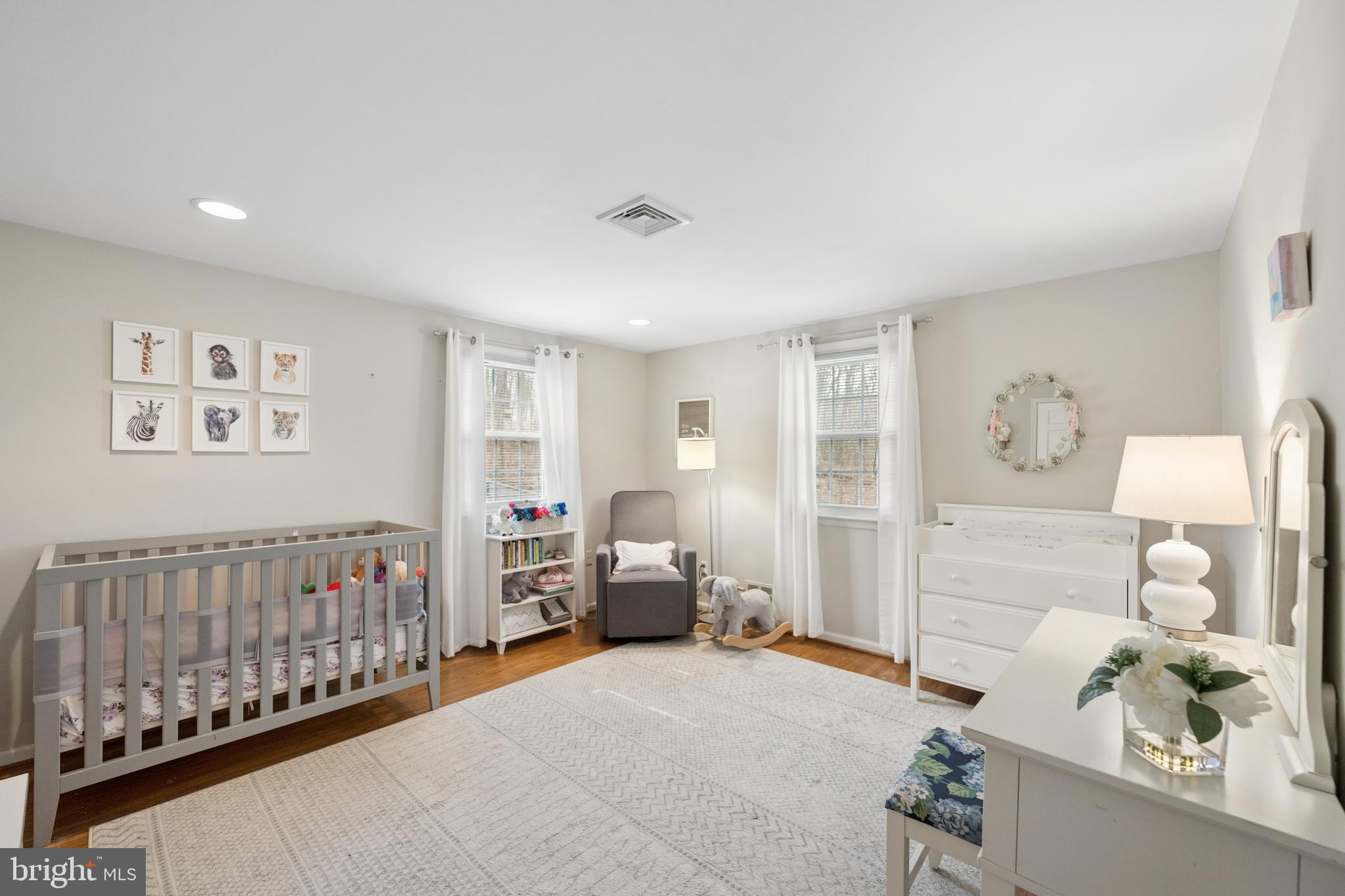 596 Tanglewood Lane Devon, PA 19333 - Photo 33 of 46 BEDROOM 2