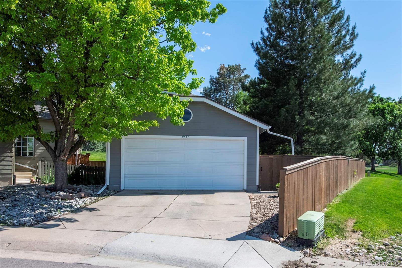 9537 Devon Court Highlands Ranch, CO 80126 - Photo 2 of 27 Gallery Image 2