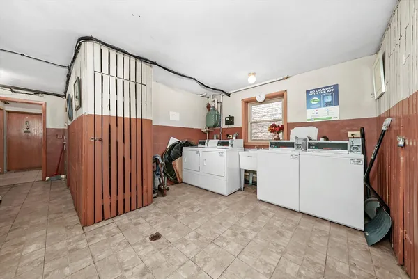 $1,495 | 425 South Kenilworth Avenue, Unit 1SW, Oak Park, IL 60302