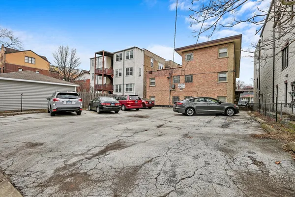 $1,495 | 425 South Kenilworth Avenue, Unit 1SW, Oak Park, IL 60302