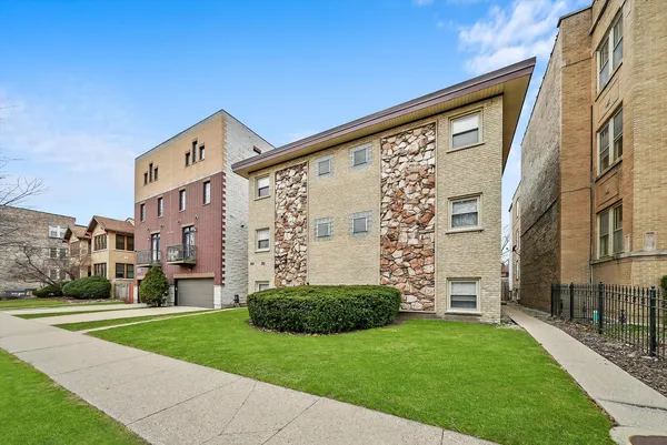 $1,495 | 425 South Kenilworth Avenue, Unit 1SW, Oak Park, IL 60302