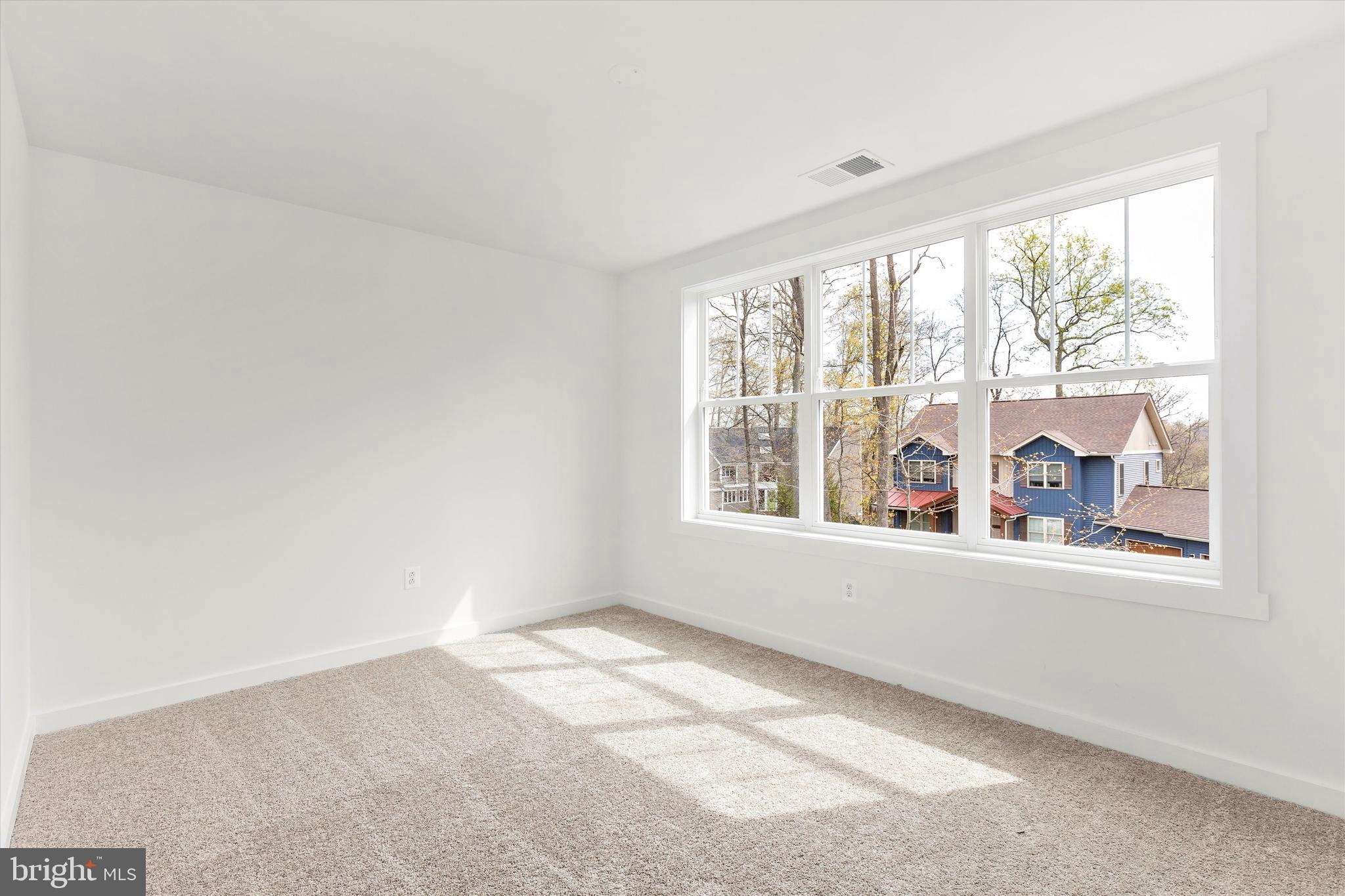6626 East Lakeridge Road New Market, MD 21774 - Photo 44 of 65 Gallery Image 44