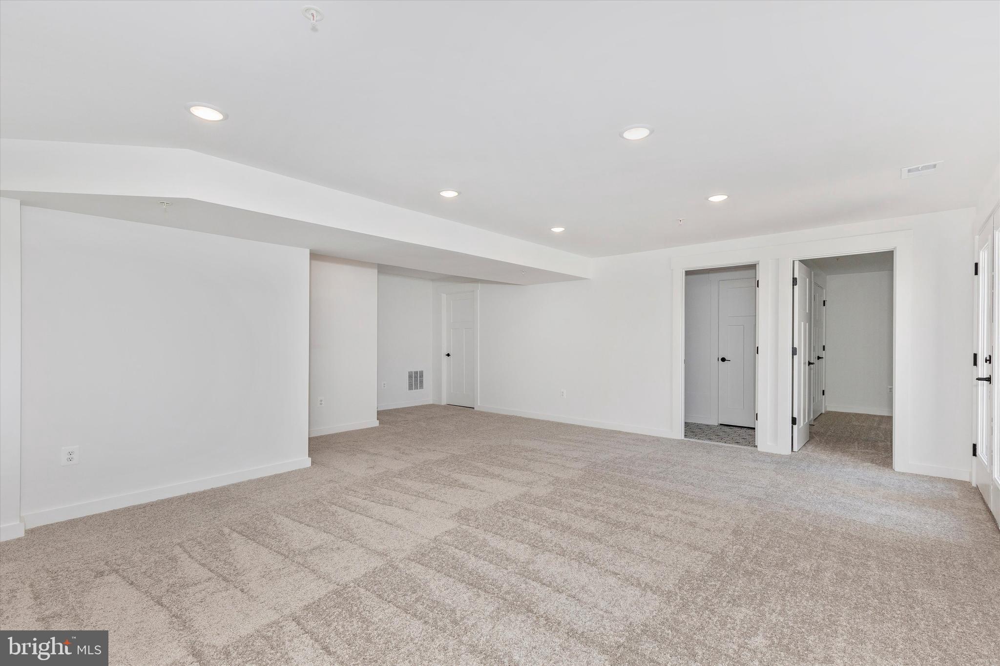 6626 East Lakeridge Road New Market, MD 21774 - Photo 51 of 65 Gallery Image 51